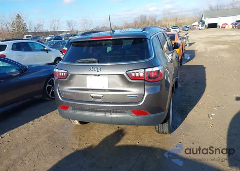 2020 Jeep Compass Latitude 4X4 from USA, damaged, VIN 3C4NJDBB3LT223939